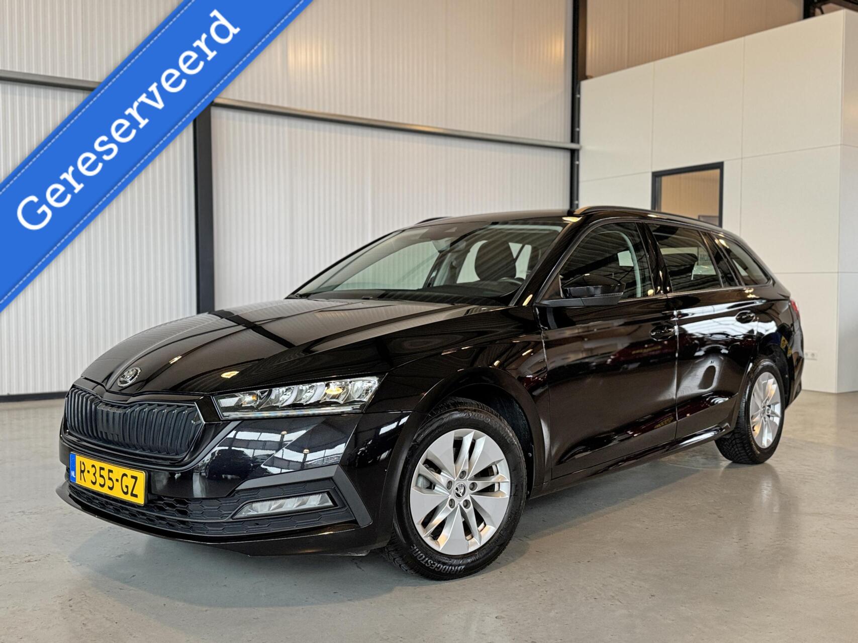 Skoda Octavia 1.0 TSI Greentech 81kW Ambition Combi|Navi|ECC|Trekhaak|CarPlay| 2022 - voorkant