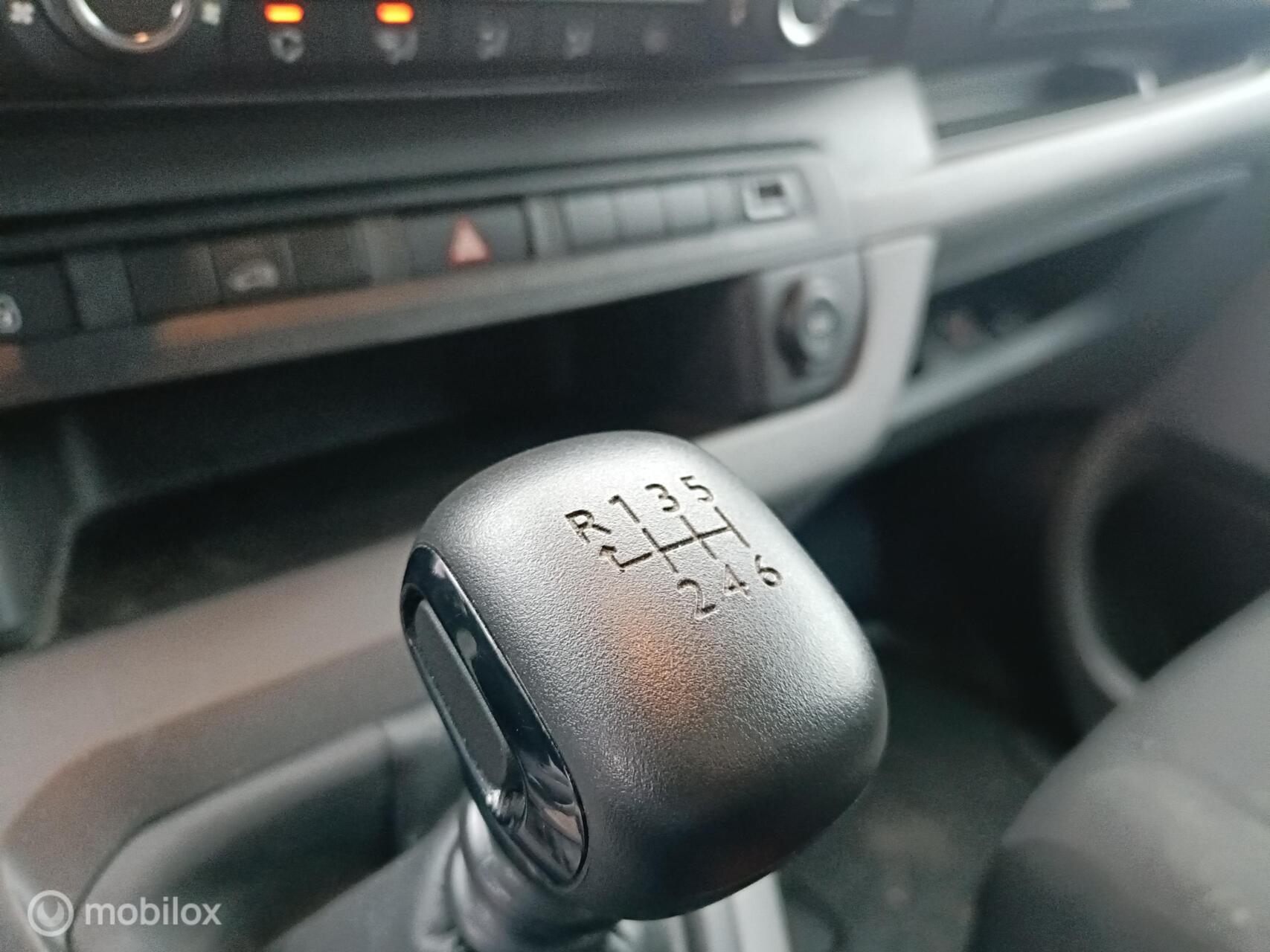 Foto van Opel Vivaro