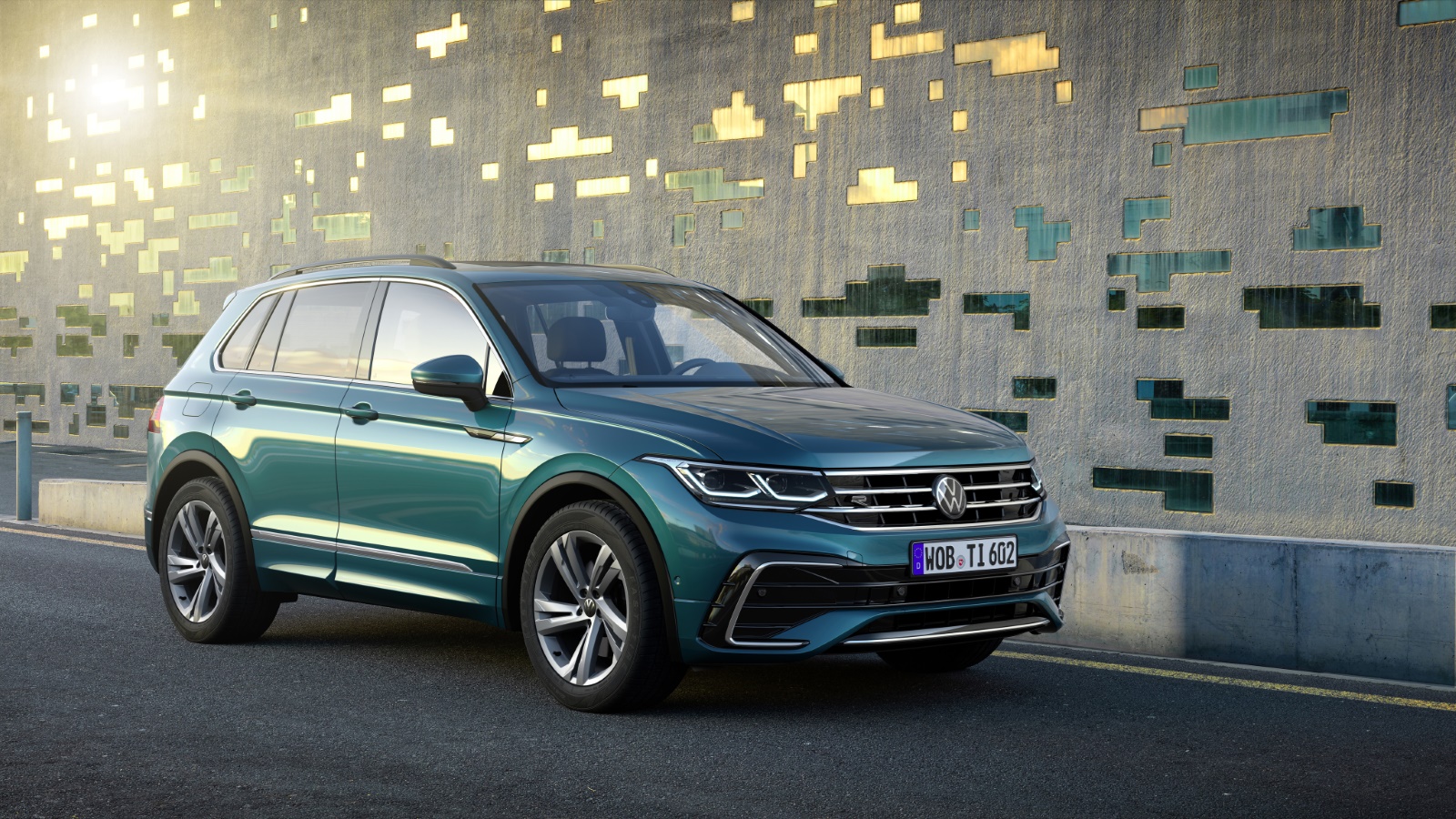 Volkswagen Tiguan 2.0 TSI R 75 4M 2022 - voorkant