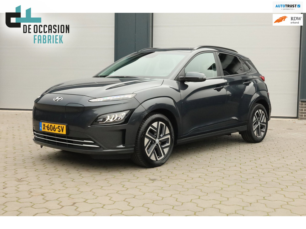 Hyundai Kona EV Comfort 64 kWh 2022 - voorkant