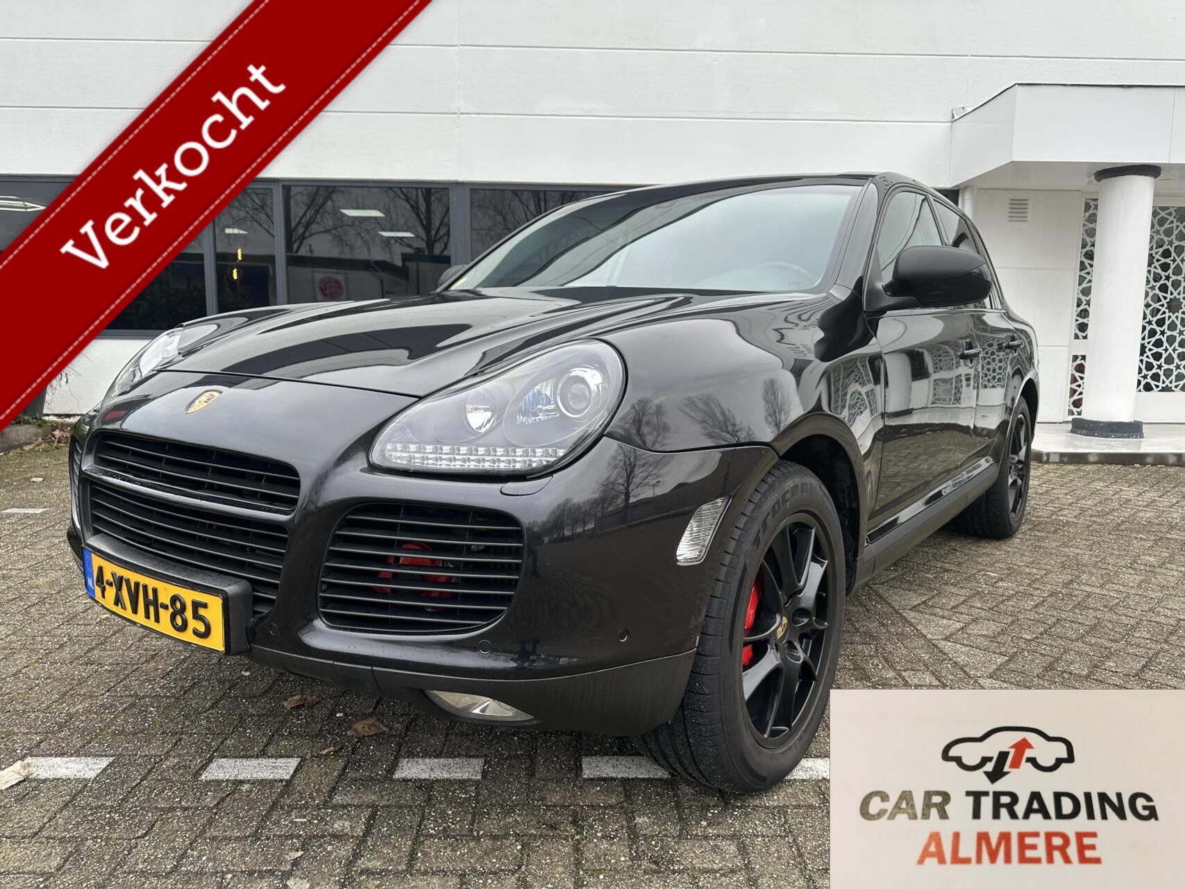 Foto van PORSCHE CAYENNE TURBO