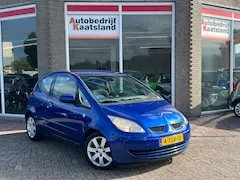 Foto van Mitsubishi Colt