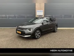 Kia Niro 1.6 GDi Hybrid ExecutiveLine 2023 - voorkant