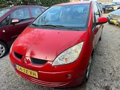 Foto van Mitsubishi Colt