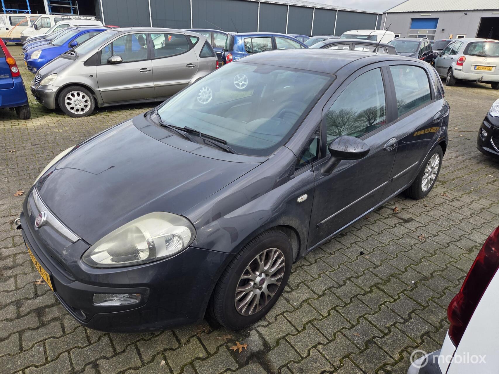 Foto van FIAT FIAT PUNTO