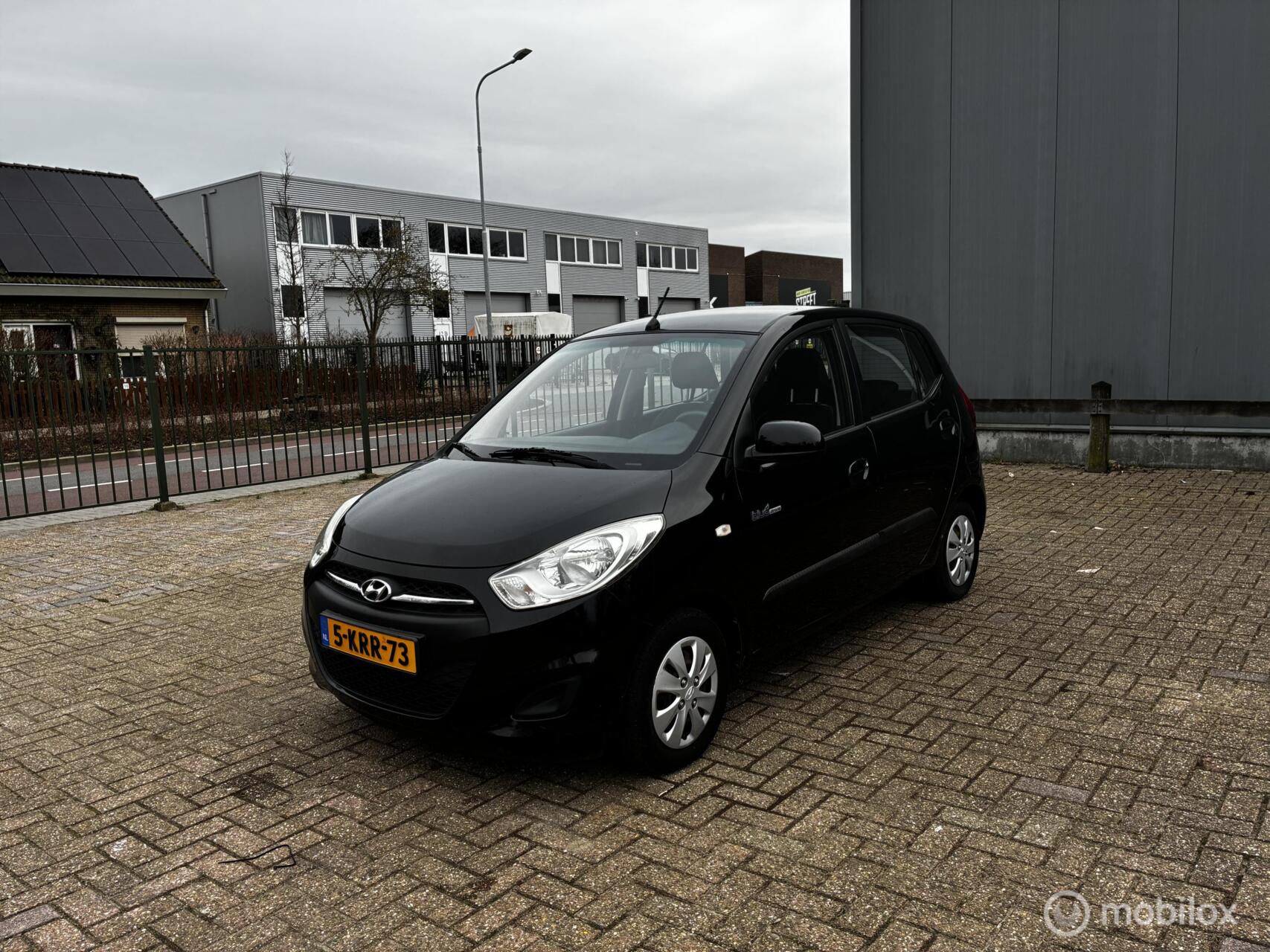 Hyundai I 10 1.0 i-Drive  Airco km105.063 Nap 5deurs BJ2013 2013 - voorkant