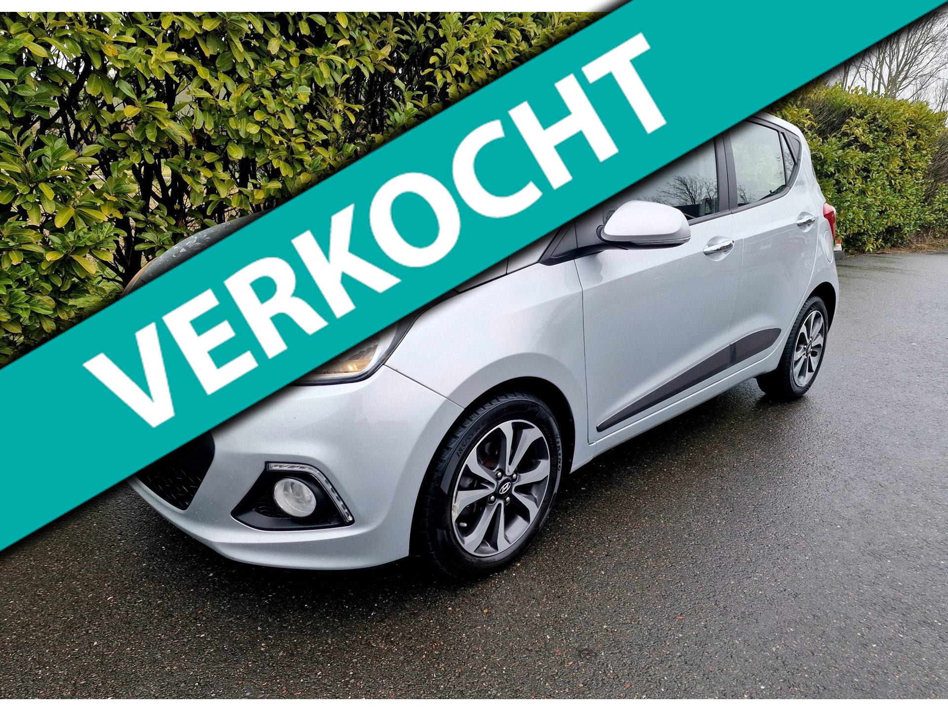 Hyundai I10 1.2i 4-Cilinder Stoel Stuurverwarming Clima Airco luxe uitvoering 2016 - voorkant