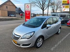 Opel Meriva 1.4 Turbo Edition 2015 - voorkant