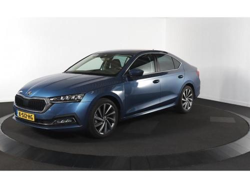 Skoda Octavia 1.0 e-TSI Business Edition Plus 2021 - voorkant