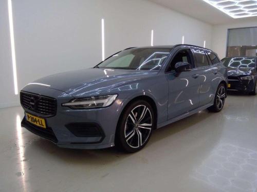 Volvo V60 2.0 B3 Momentum Advantage 2022 - voorkant