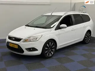 Ford Focus 1.8 Ghia Flexi Fuel 2010 - voorkant