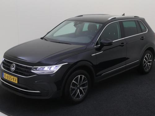 Volkswagen Tiguan 1.5 TSI Life Business 2021 - voorkant