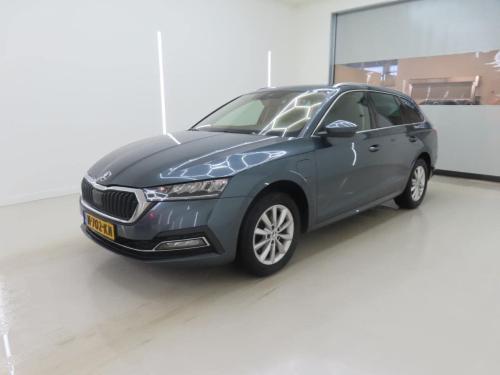 Skoda Octavia 1.4 TSI iV PHEV Business Edition 2021 - voorkant