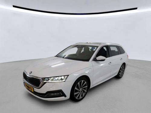 Skoda Octavia 1.4 TSI iV PHEV Business Edition Plus 2021 - voorkant