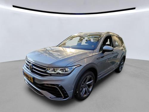 Volkswagen Tiguan 1.5 TSI R-Line Business+ 7p. 2022 - voorkant