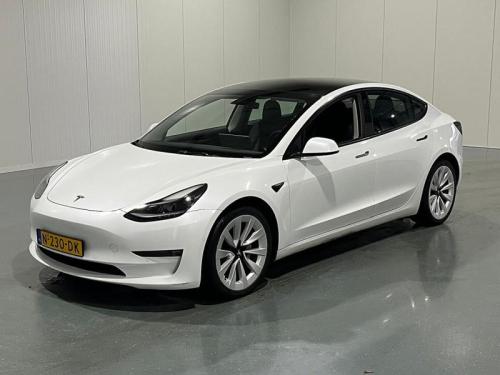 Tesla Model 3 Long Range AWD 2021 - voorkant
