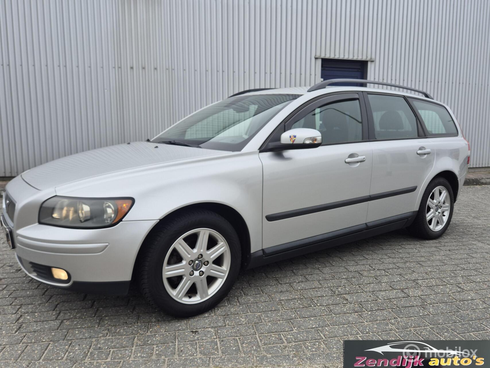 Foto van VOLVO V50