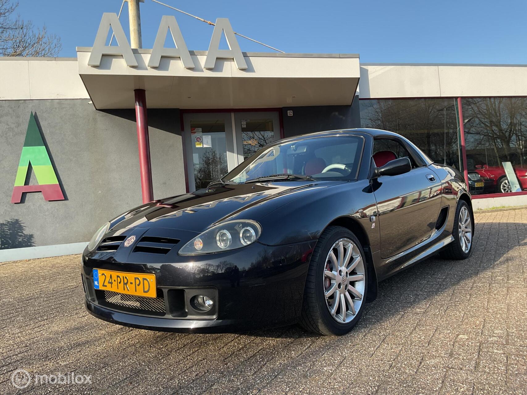 Foto van MG MG TF