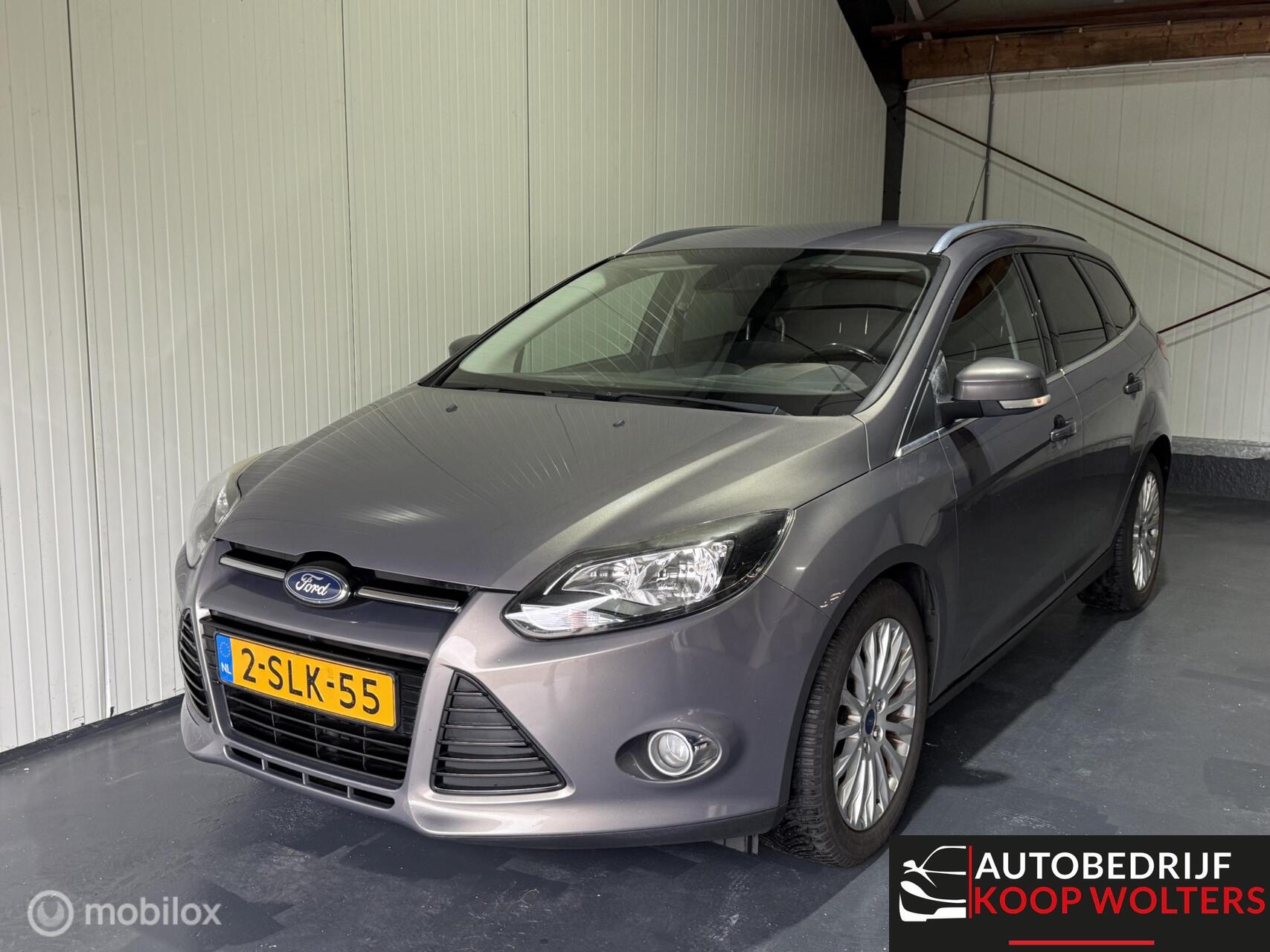 Foto van FORD FOCUS