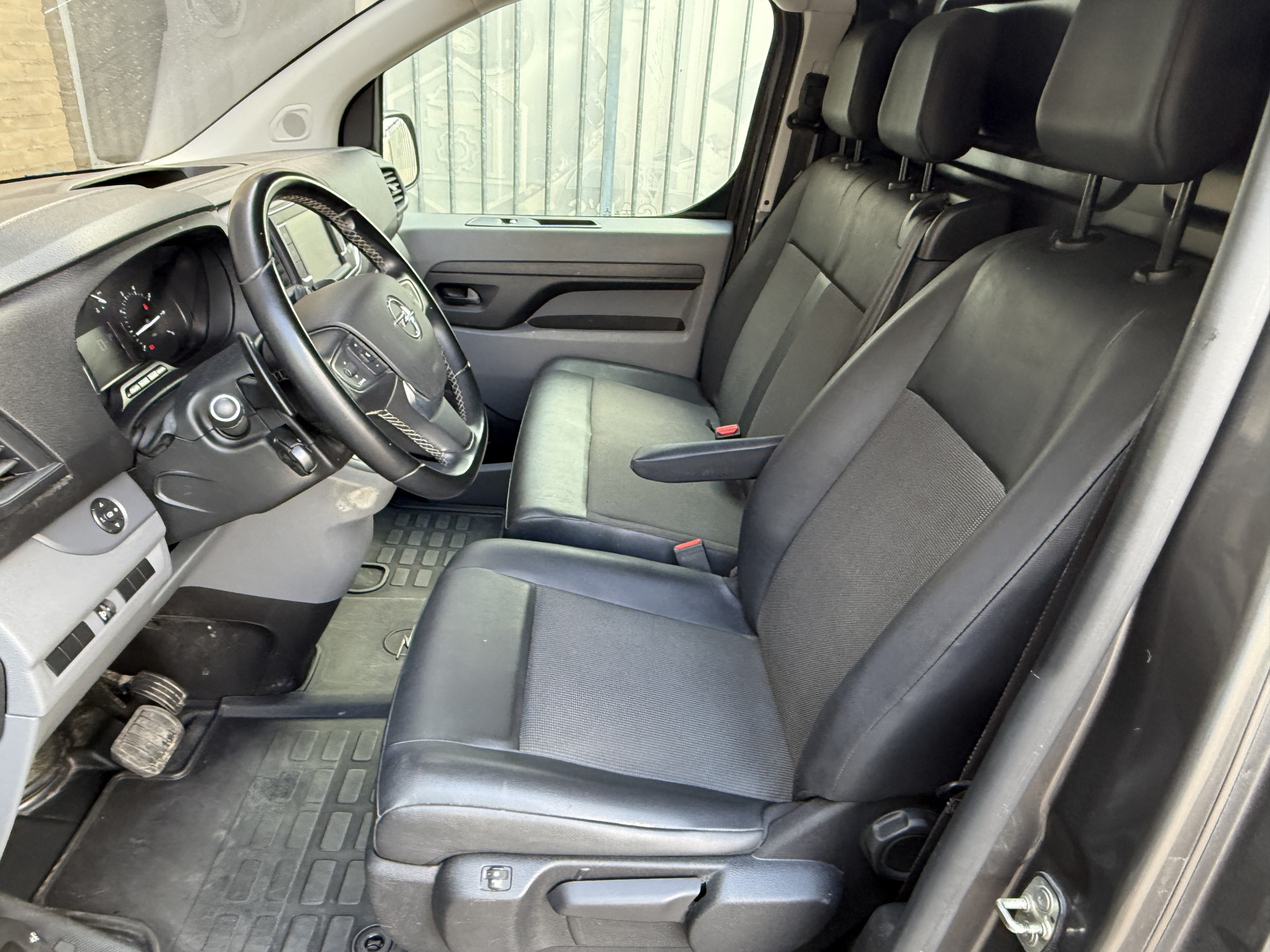Foto van Opel Vivaro
