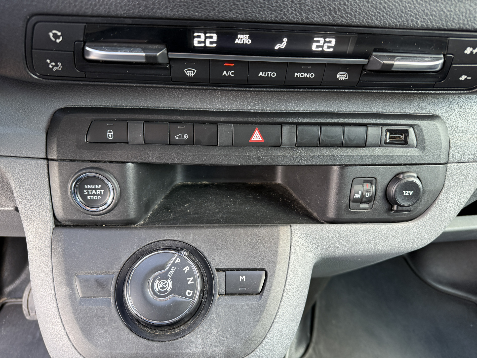 Foto van Opel Vivaro
