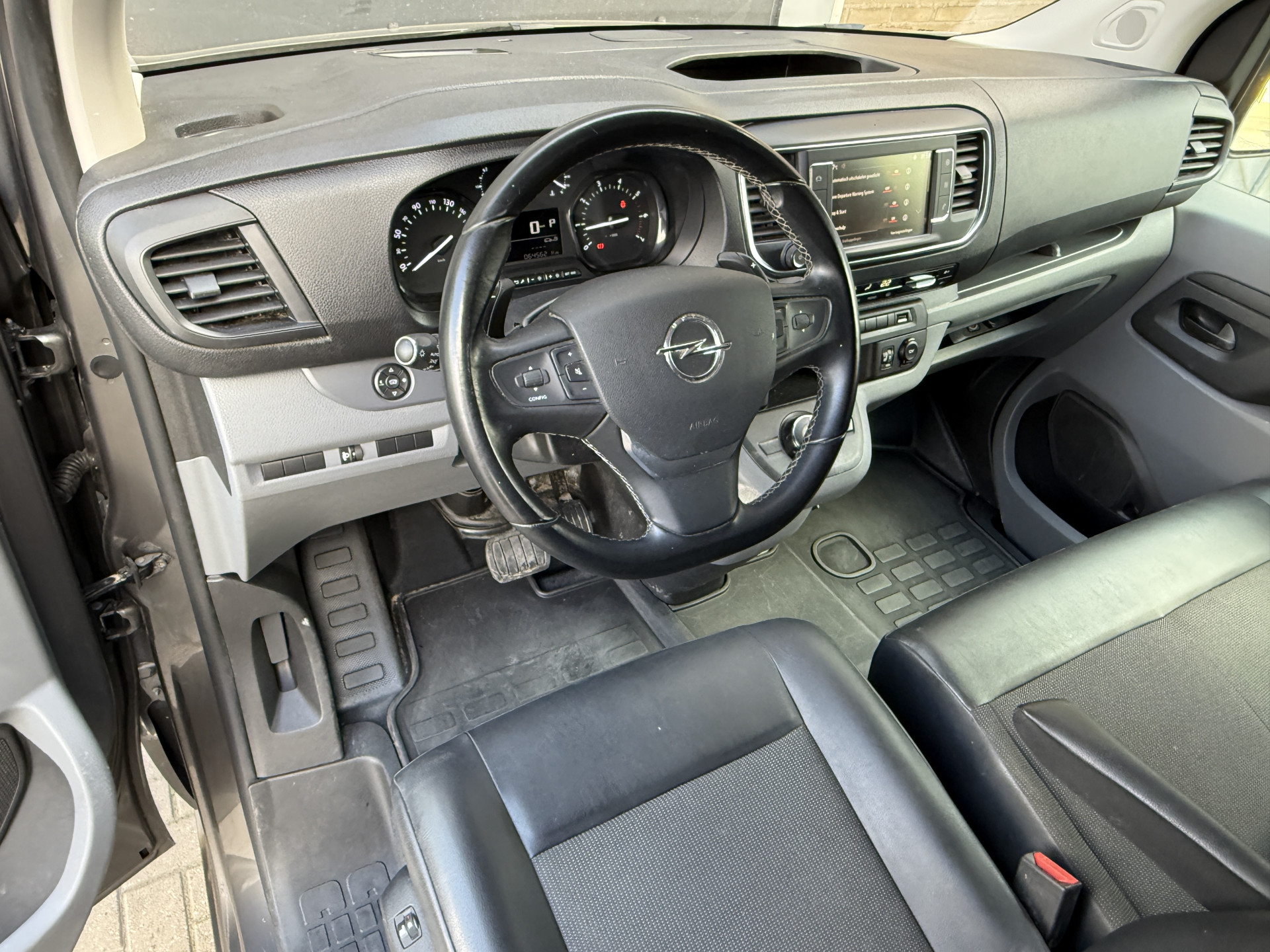 Foto van Opel Vivaro