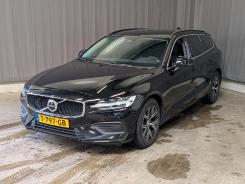 Volvo V60 2.0 B4 Core 2023 - voorkant