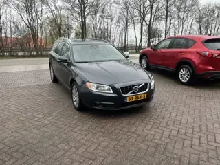 Volvo V70 1.6 T4 Limited Edition 2011 - voorkant