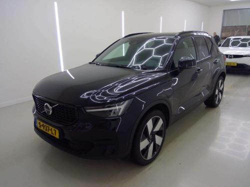 Volvo XC40 1.5 T4 Plug-in hybrid Plus Dark 2023 - voorkant