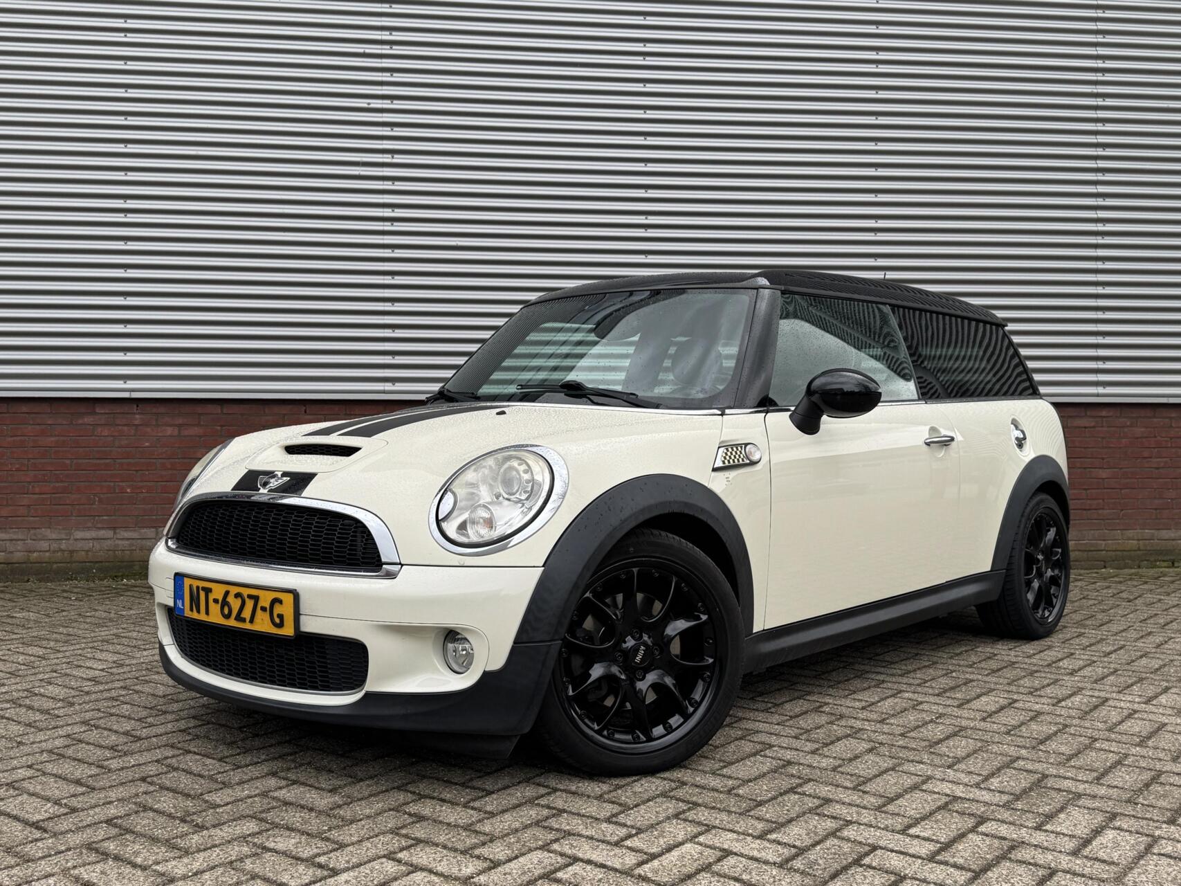 Foto van MINI MINI COOPER S CLUBMAN