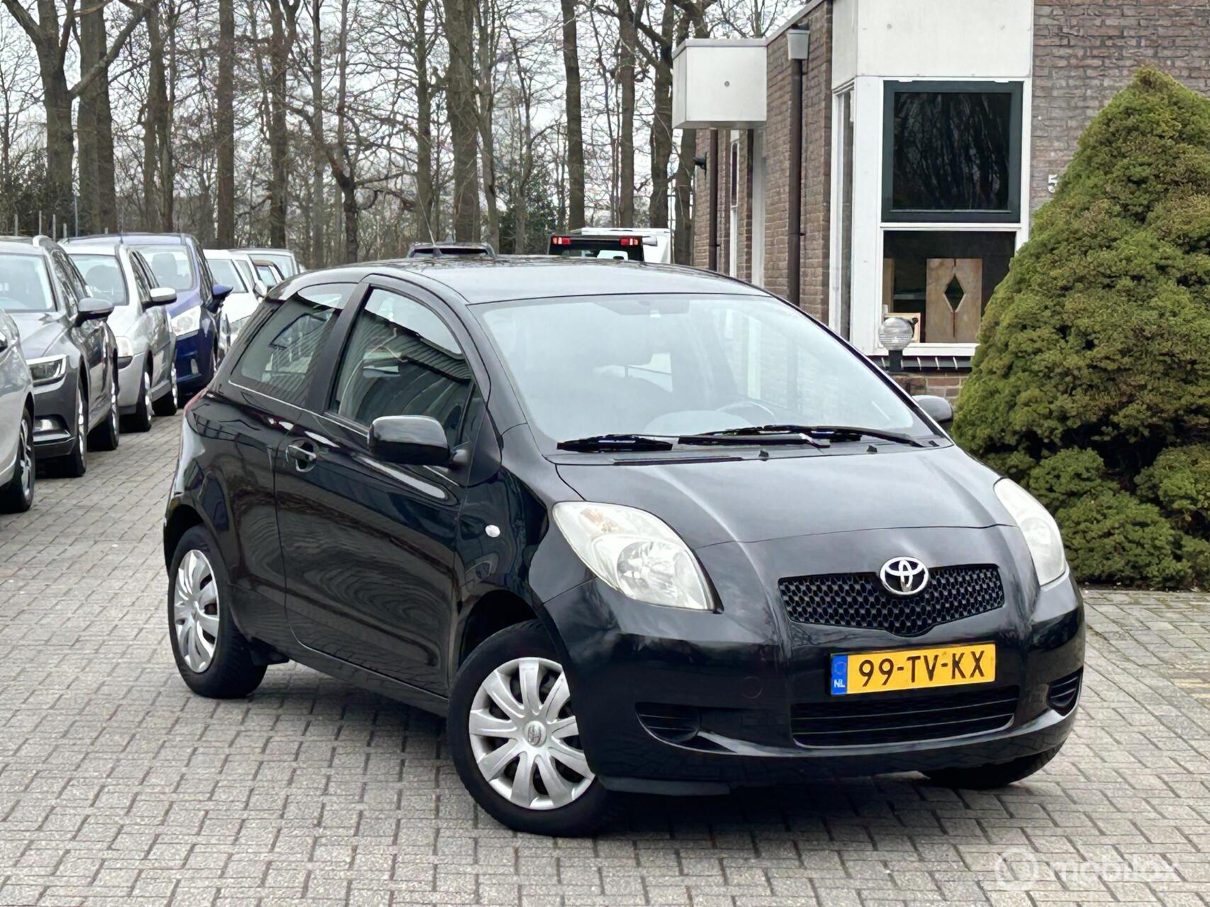 Foto van TOYOTA TOYOTA YARIS