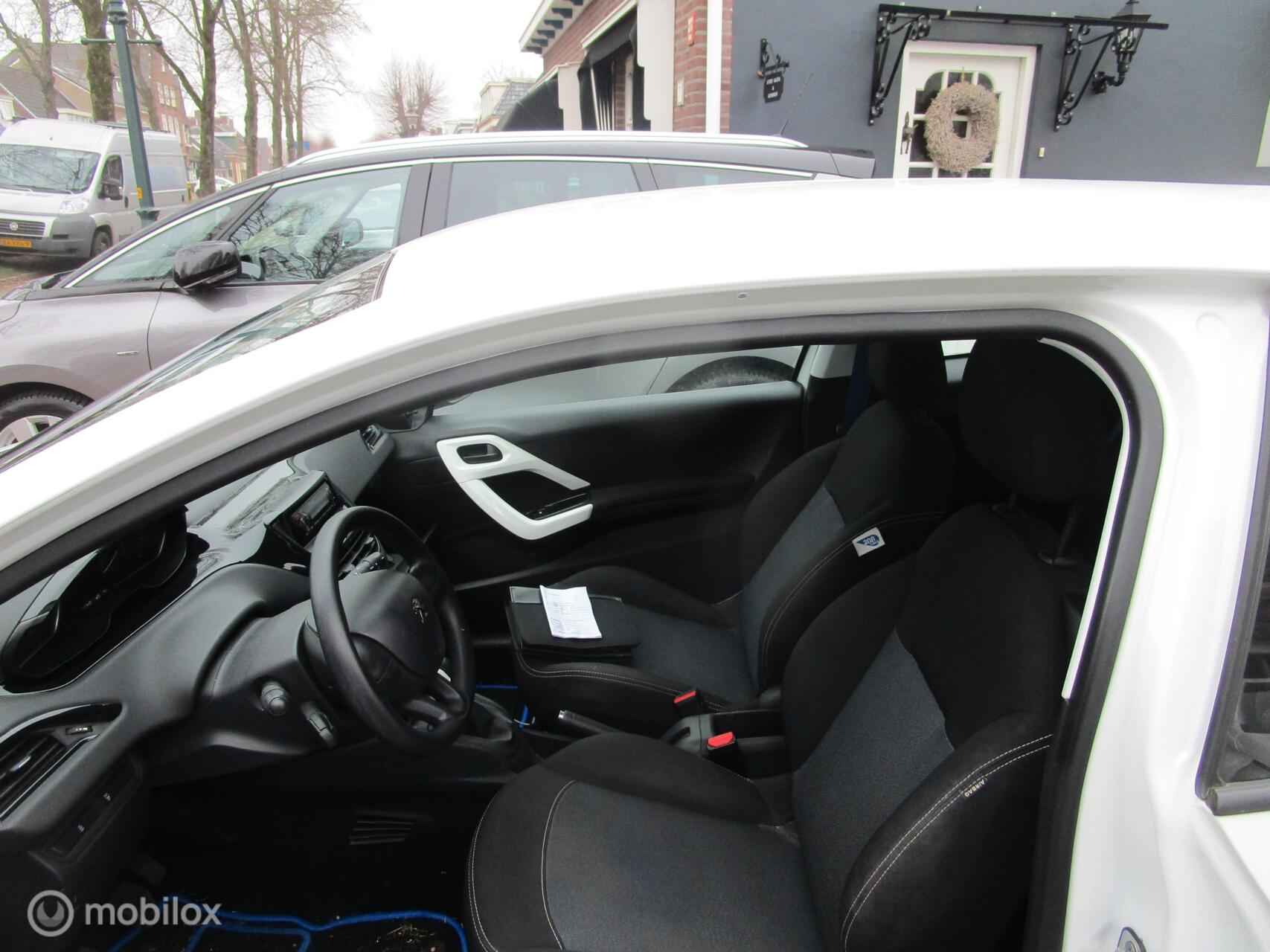 Foto van Peugeot 208