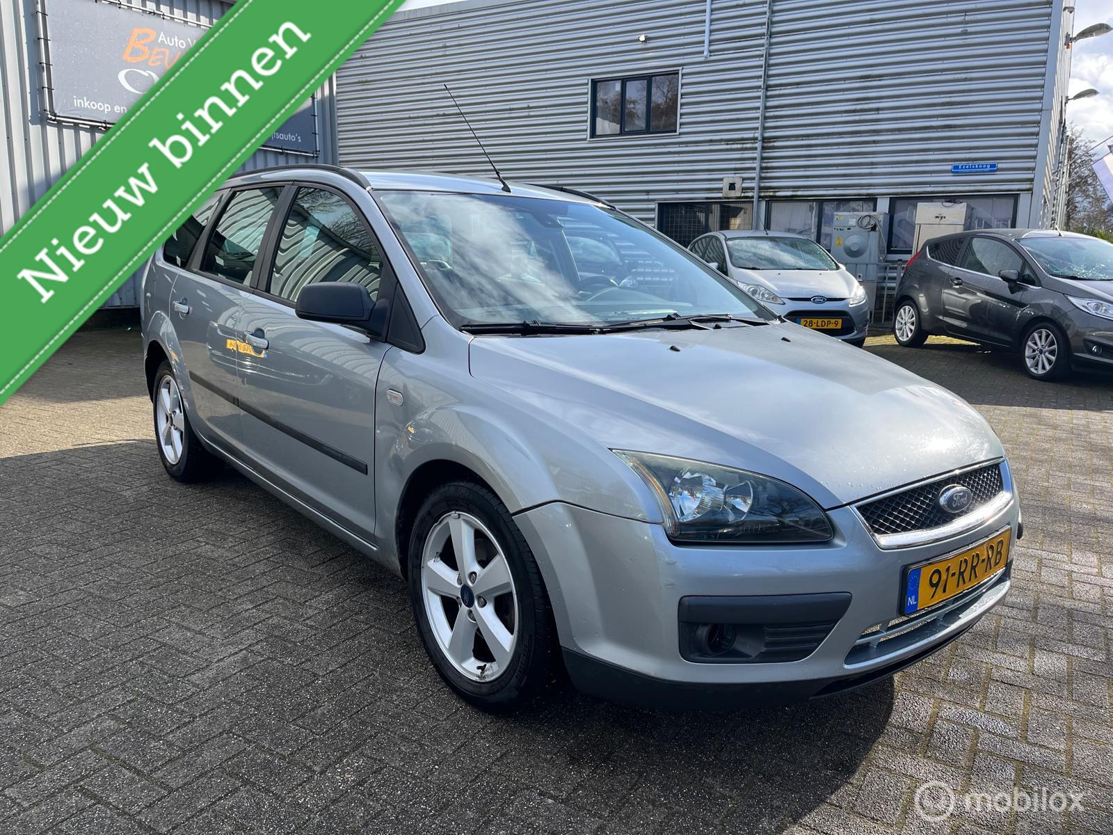 Foto van FORD FOCUS