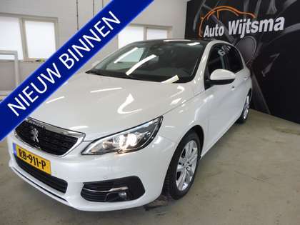 Peugeot 308 1.2 PureTech Blue Lease Executive 2017 - voorkant