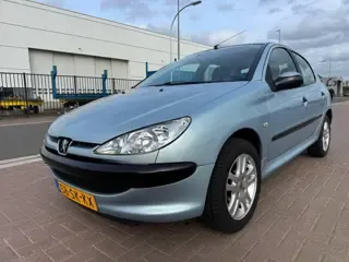 Foto van Peugeot 206