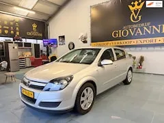 Opel Astra 1.6 Essentia 2005 - voorkant
