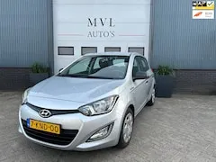 Hyundai I20 1.2i Business Edition 2013 - voorkant