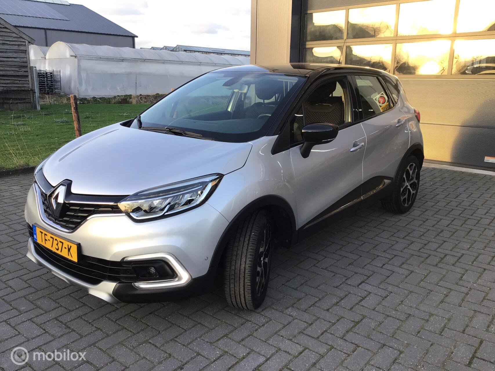 Renault Captur 0.9 TCe Intens.Perfecte staat.Camera/trekhaak 2018 - voorkant
