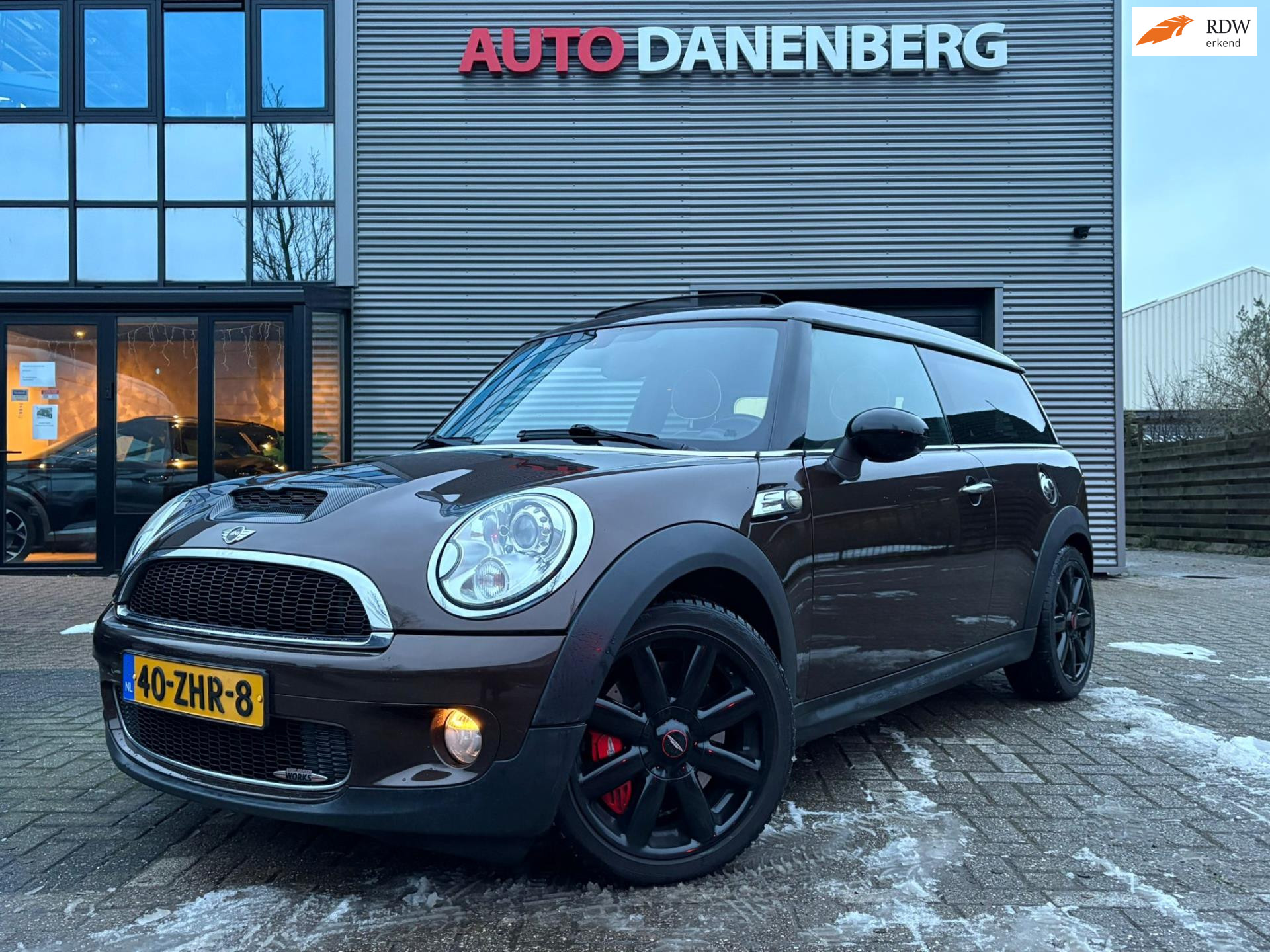 Foto van MINI MINI JOHN COOPER WORKS CLUBMAN