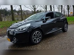 Renault Clio 0.9 TCe Iconic 2016 - voorkant