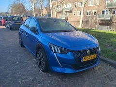 Peugeot 208 EV GT Pack 2022 - voorkant
