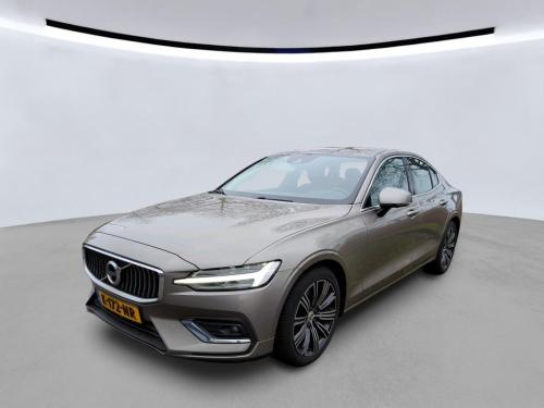 Volvo S60 2.0 B3 R-Design 2021 - voorkant