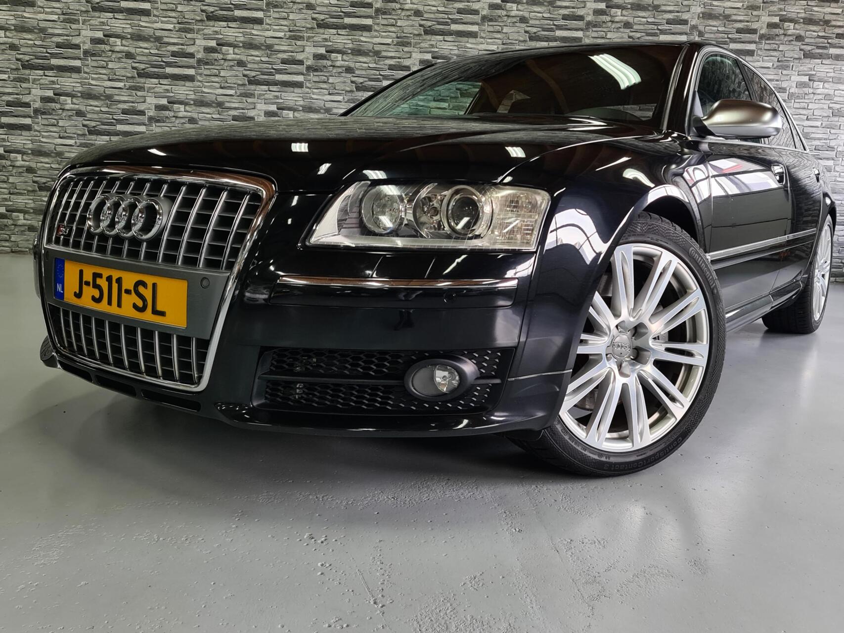 Foto van Audi S8
