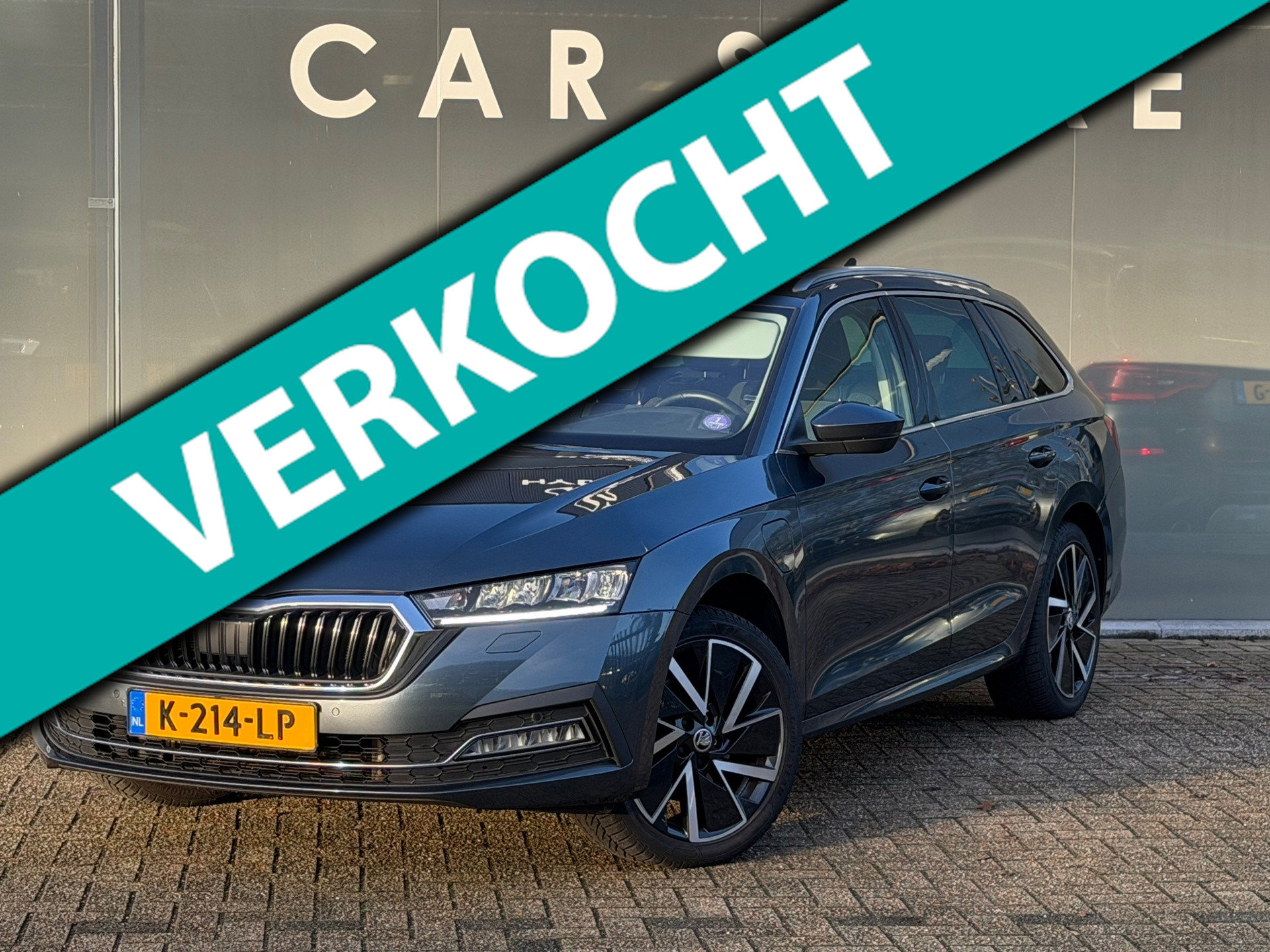 Skoda Octavia 1.4 TSI iV PHEV Business Edition Plus 1E EIGENAAR TREKHAAK 2021 - voorkant