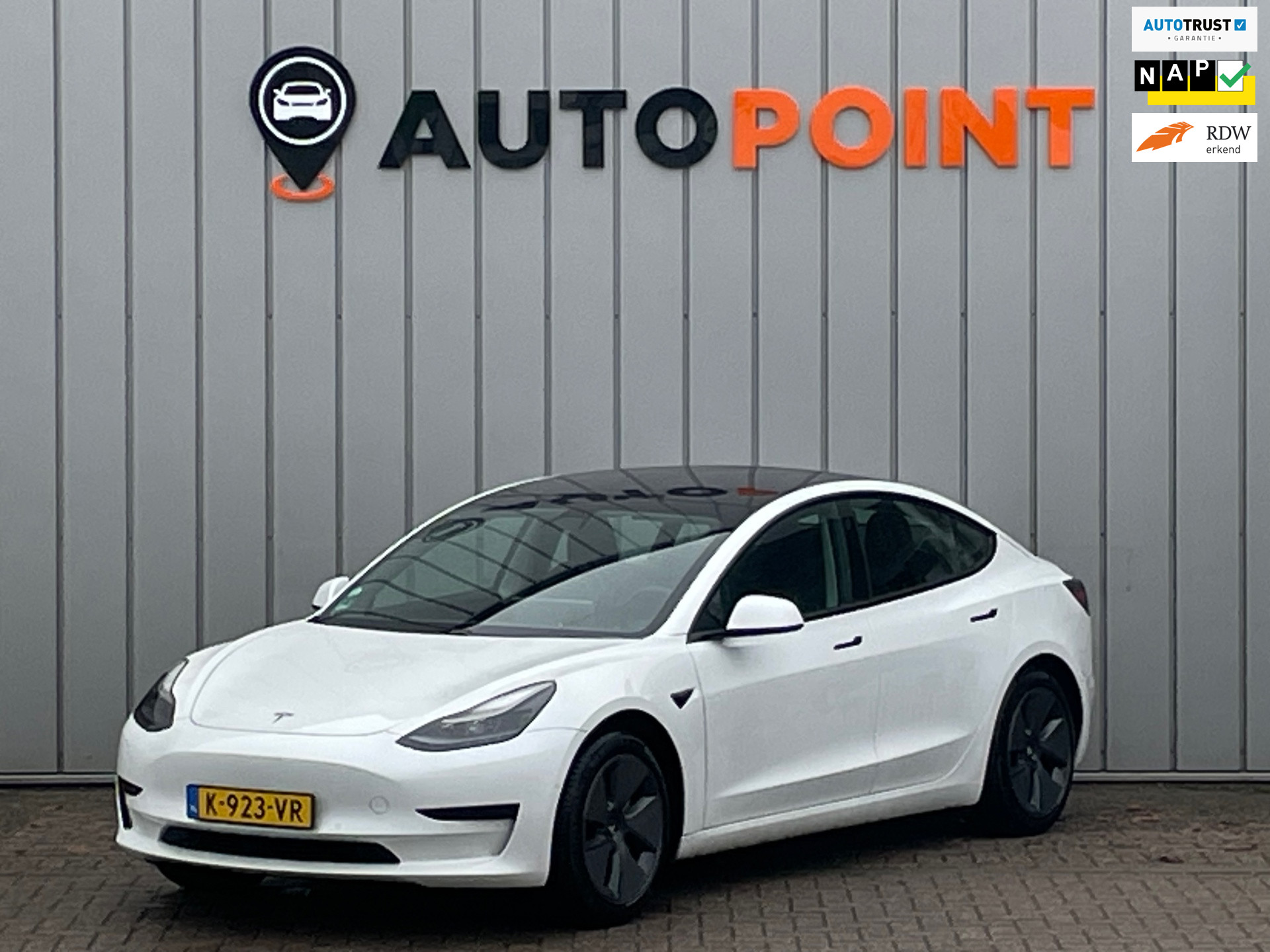 Tesla Model 3 Standard RWD Plus 60 kWh SOH92% LFP ORG NL DEALEROND 1E EIG 2021 - voorkant