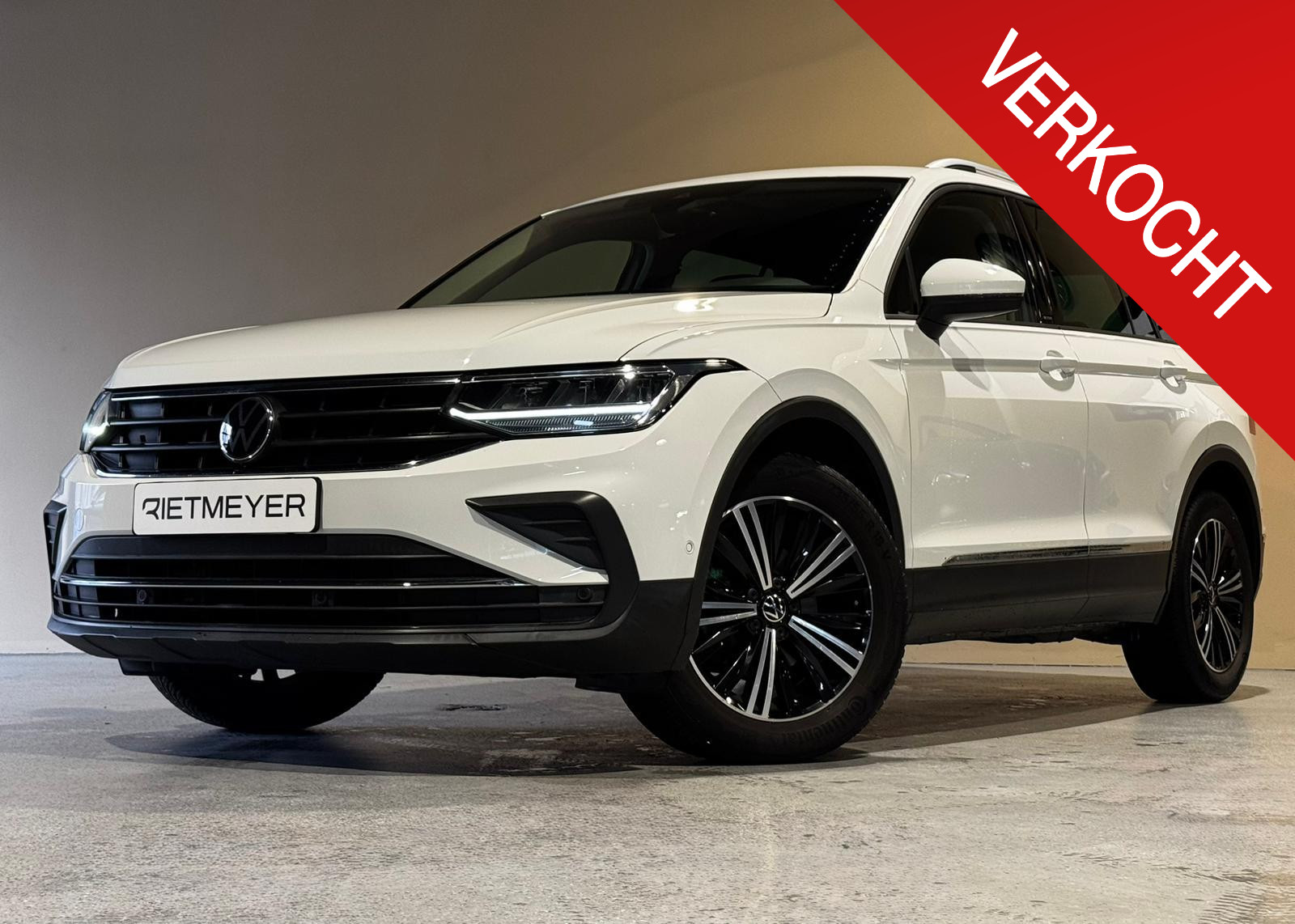 Volkswagen Tiguan 1.5 TSI Active 2021 - voorkant