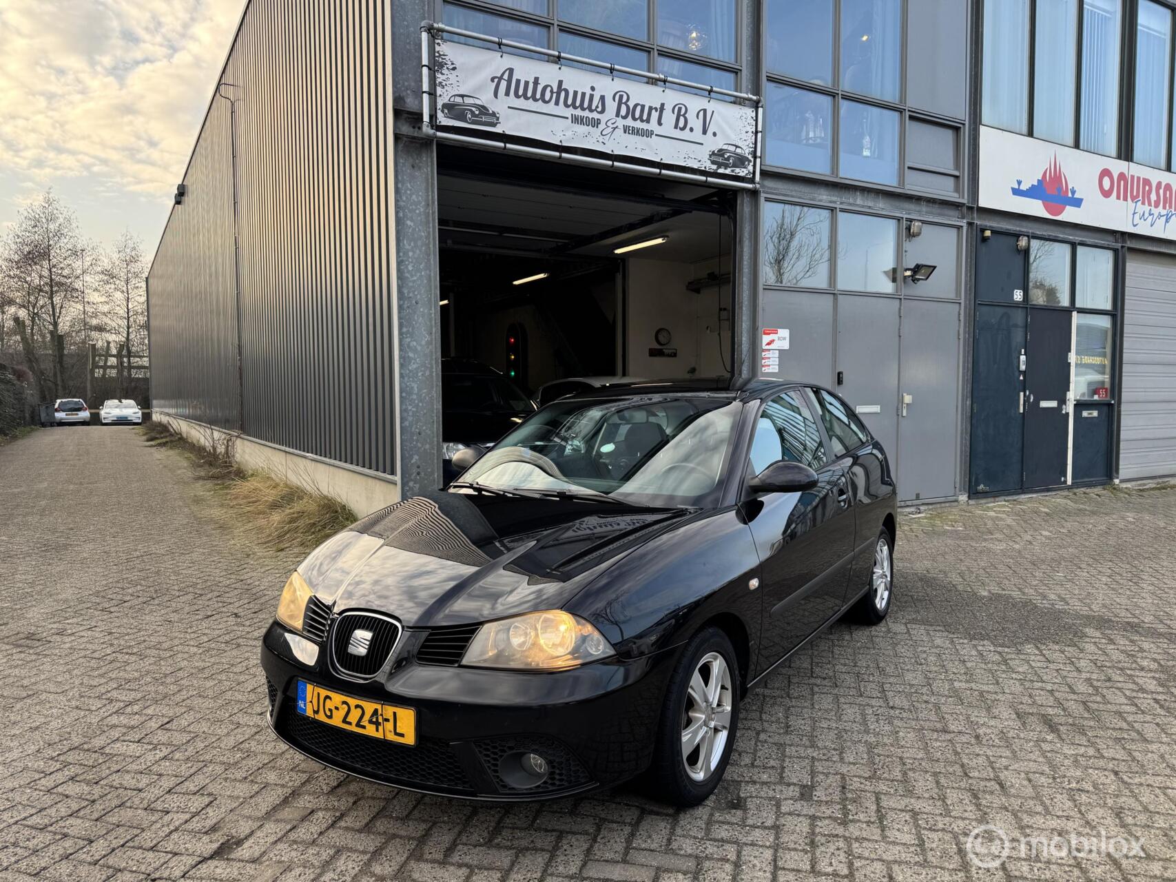 Foto van SEAT IBIZA