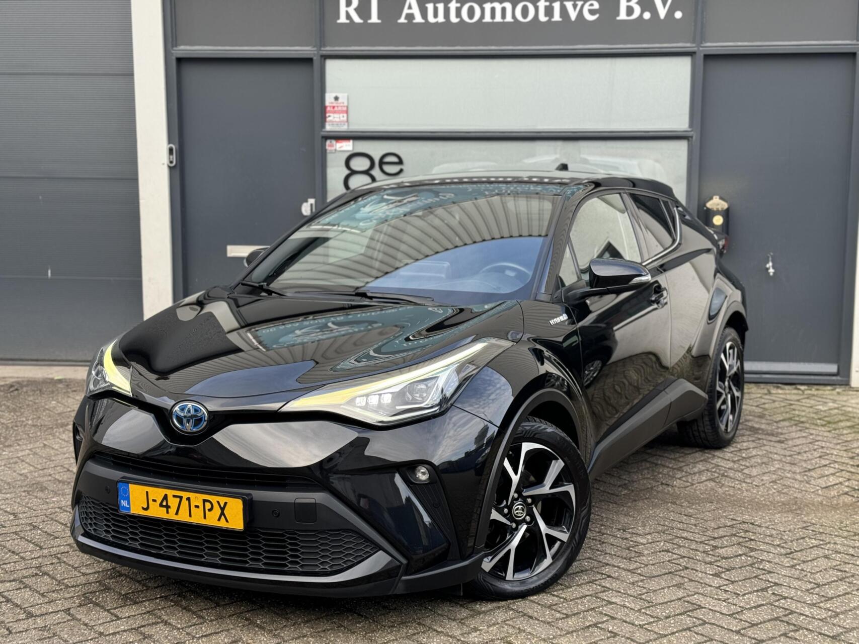 Foto van TOYOTA TOYOTA C-HR