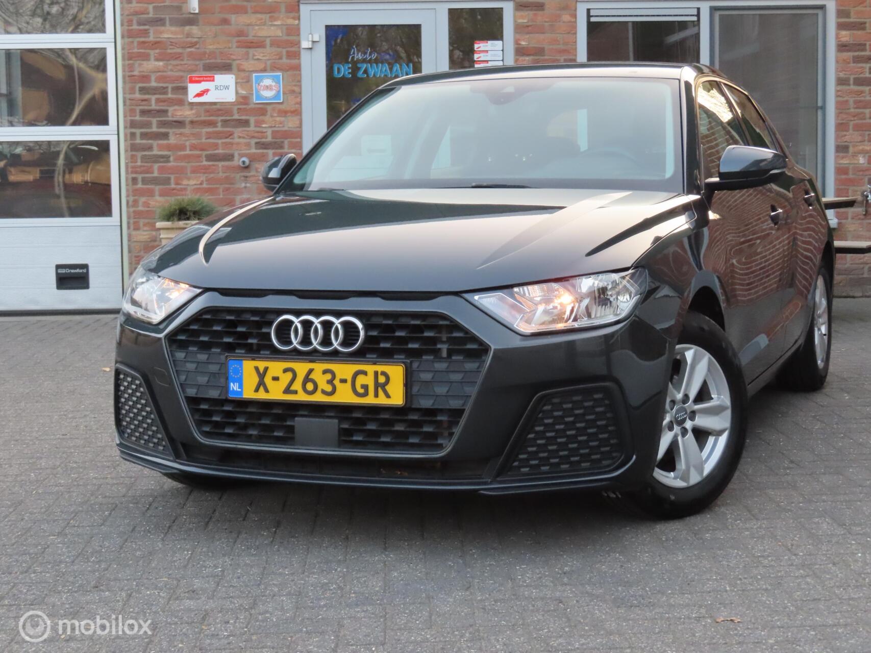 Audi A1 25 TFSI Pro Line|Parkeersensoren V/A|Cruise Controll|Navigatie. 2019 - voorkant