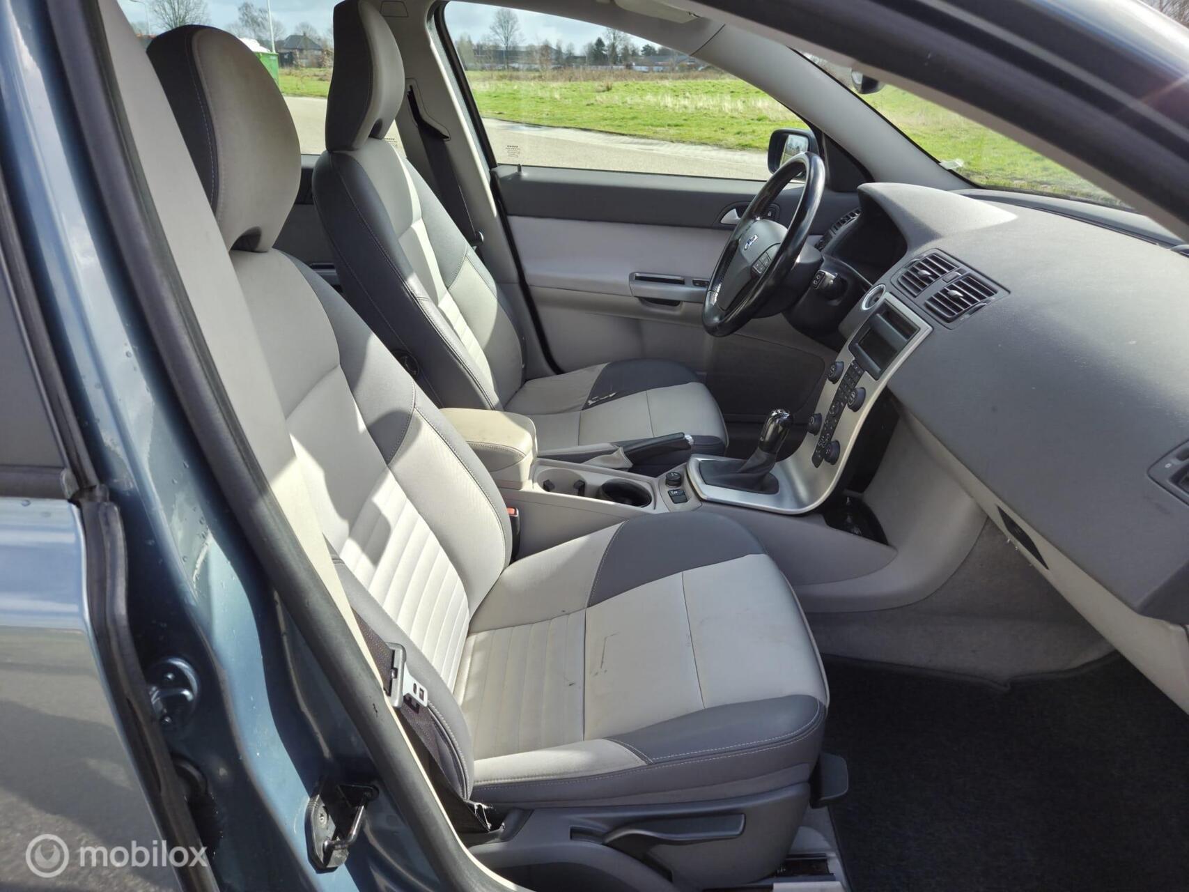 Foto van Volvo V50